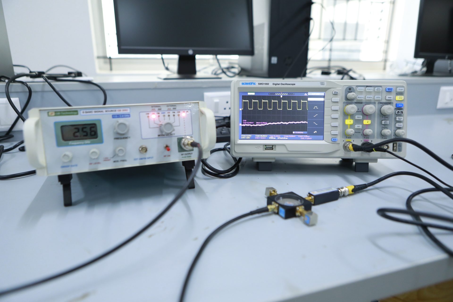 Communication-lab-3-1920x1280